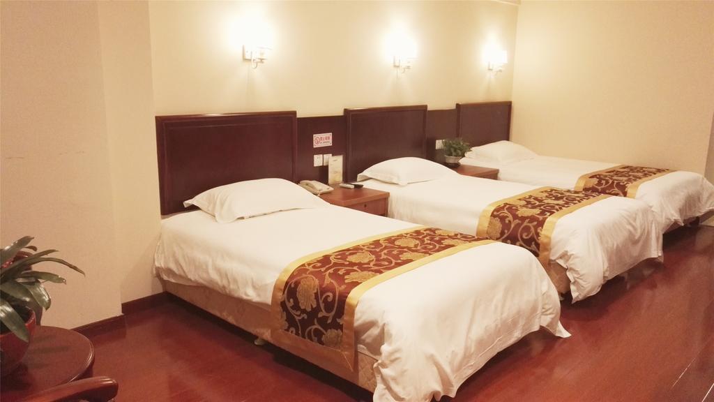 Greentree Inn Chongqing Yuzhou Road Hotel Dış mekan fotoğraf